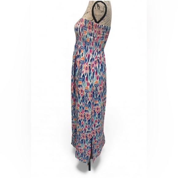 Gap Strapless Smocked Bodice Maxi Dress Ikat Print w/ Side Slits – Size S - Picture 7 of 8